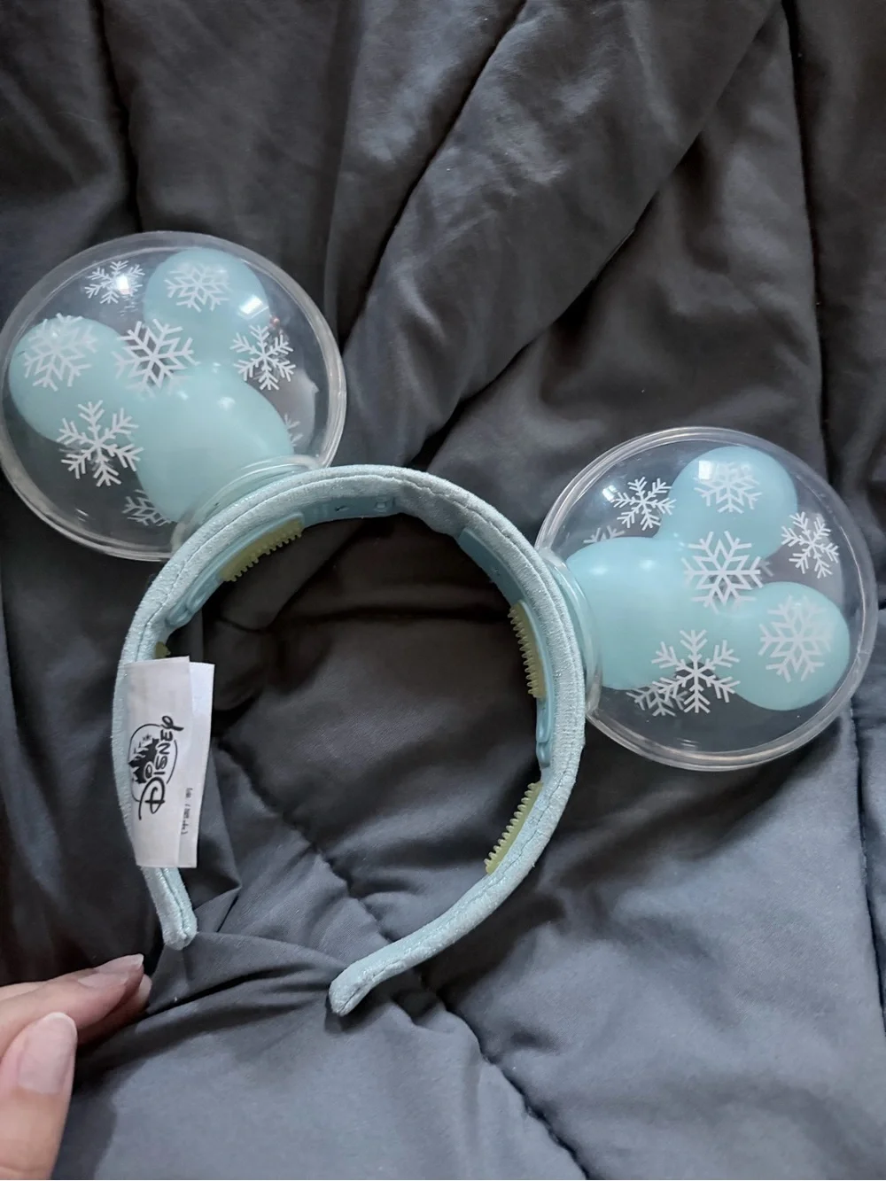 Disney headband glowing